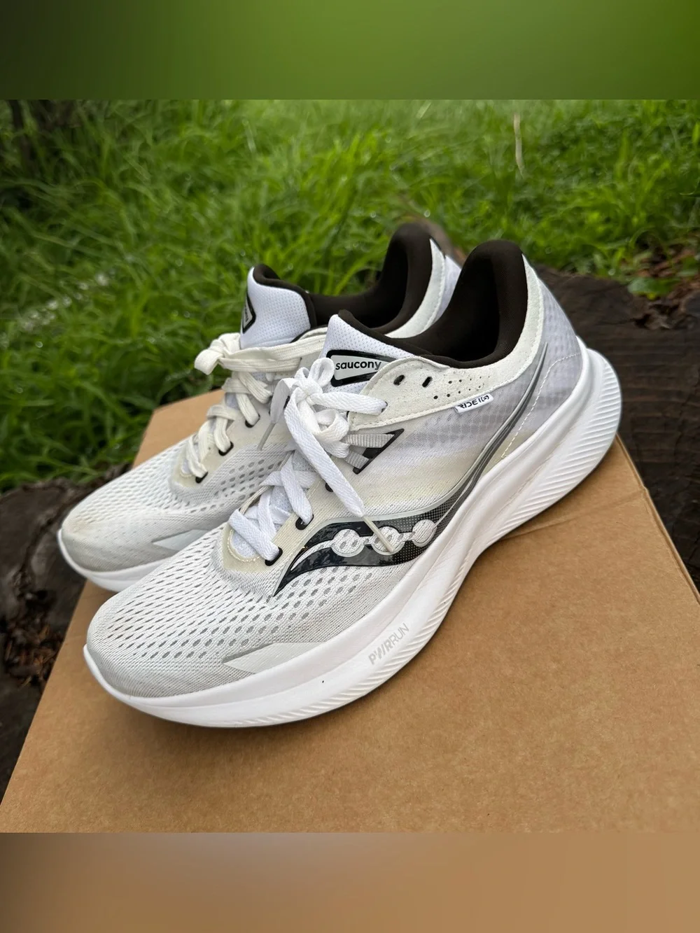 Saucony Ride 16 men’s sneakers shoes size 9.5
